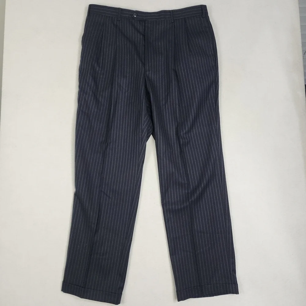 IZOD 2 Piece Set Men's 46L Black Pinstriped Notch Lapel Single Breasted Business